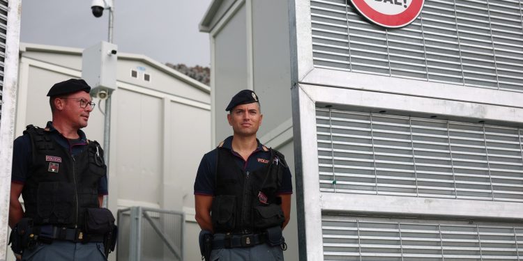 Líderes de la UE discutirán medidas más estrictas para frenar la llegada de solicitantes de asilo | Noticias de migración