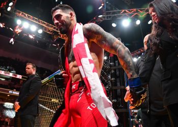 Ilia Topuria lista para defender el título contra Max Holloway