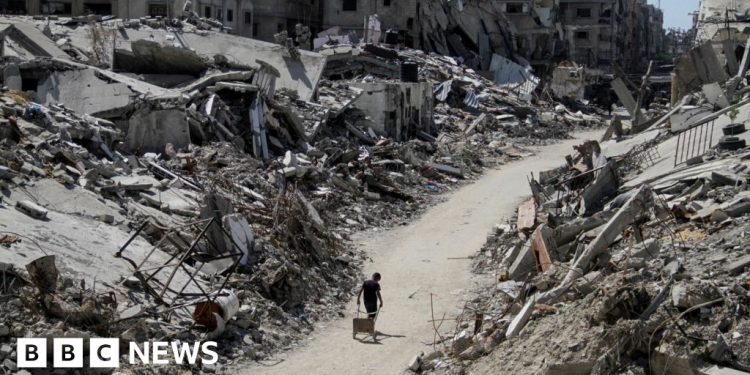 Un ataque israelí mata al menos a 73 personas en el norte de Gaza, dicen los médicos