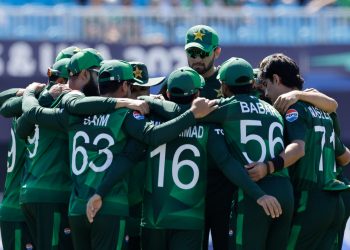 Gary Kirsten dimite como entrenador de cricket de pelota blanca de Pakistán en medio de una ruptura de poder | Noticias de críquet