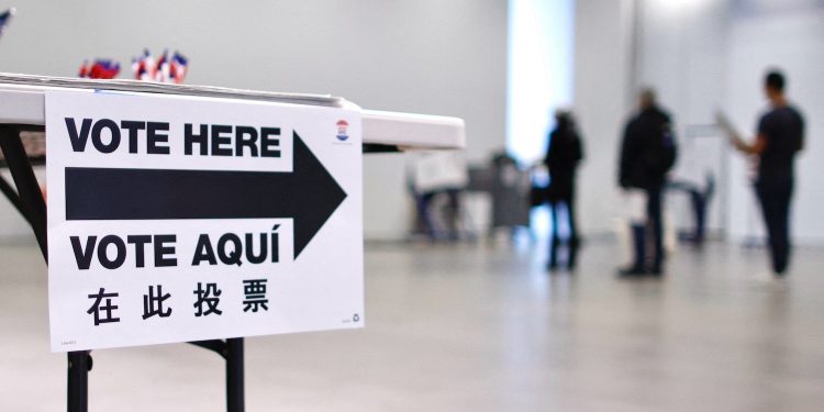 Residentes de Pensilvania acribillados con textos falsos que afirman que ya votaron