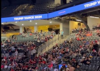 La multitud de Trump en Georgia lo abandona a los 30 minutos de su discurso