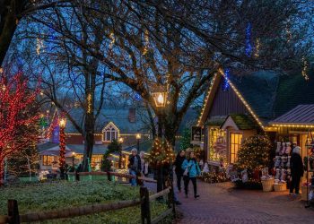 Atracciones navideñas imprescindibles en Filadelfia para 2024