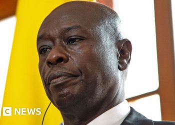 El vicepresidente de Kenia despedido por el Senado mientras estaba en el hospital