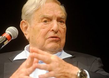 Legisladores investigan el 'atajo' de Soros para comprar estaciones de radio antes de las elecciones