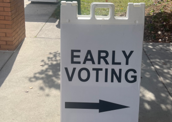 Los republicanos lideran la votación anticipada en tres estados clave después de que el presidente Trump insta a sus partidarios a votar anticipadamente | El experto en puerta de enlace