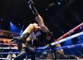 Ben Whittaker se lesionó después de caer fuera del ring mientras la pelea de Liam Cameron declaraba un empate por decisión dividida | Noticias del boxeo