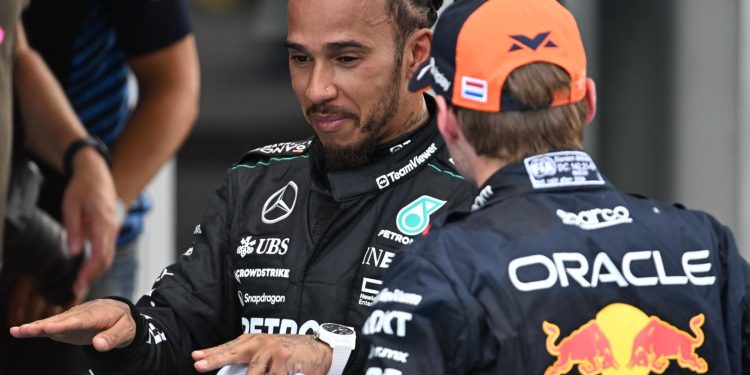 GP de la Ciudad de México: Lewis Hamilton critica las 'áreas grises' en el reglamento de la F1 y la defensa de la posición de Max Verstappen | Noticias F1