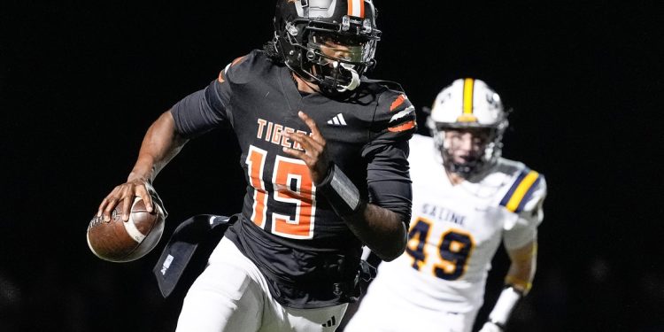 El prospecto número uno, Bryce Underwood, cambia de LSU a Michigan