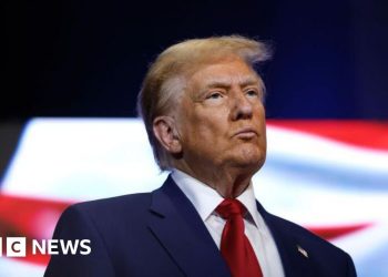 Estados Unidos acusa a un hombre por presunto complot iraní para matar a Trump