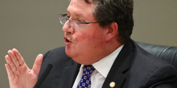 Trump respalda a un legislador incondicionalmente antimusulmán de Florida para postularse para el Congreso de Estados Unidos | Noticias de Donald Trump