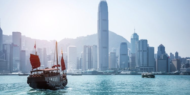 HongShan, escindida de Sequoia el año pasado, supuestamente está teniendo dificultades para invertir su enorme fondo de guerra.