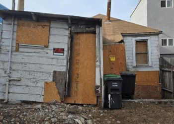 Te quedan unas horas para pujar por esta cáscara quemada en San Francisco