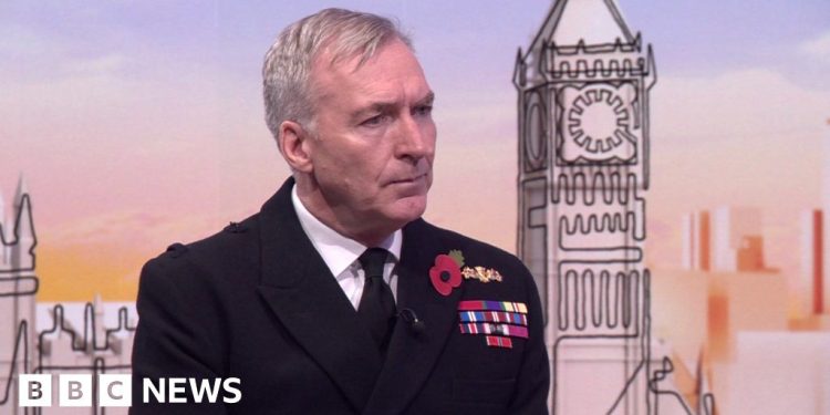Rusia sufre el peor mes en cuanto a bajas, dice el jefe de defensa del Reino Unido