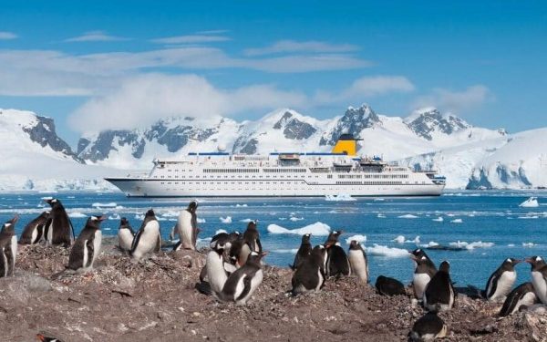 El turismo en la Antártida representa un peligro para el medio ambiente