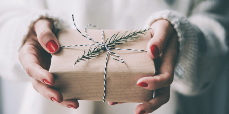 Regalos de Navidad 2024 para ella (¡que le encantarán!)