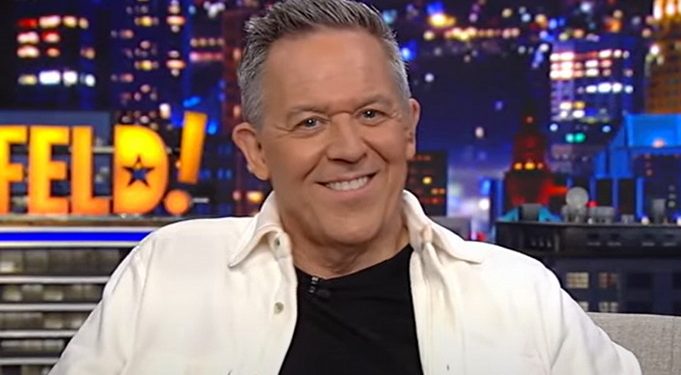 GREG GUTFELD: 'MSNBC ahora significa red que debe venderse antes de Navidad' (VIDEO) | El experto en puerta de enlace