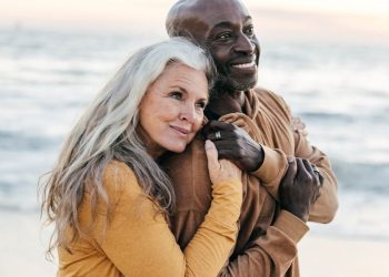 Cómo recuperar la intimidad cuando su pareja tiene cáncer de vejiga