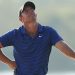 Campeonato HSBC de Abu Dhabi: Rory McIlroy deja escapar la carga de la tercera ronda cuando encuentra agua en el puesto 18 y se desliza cinco golpes detrás del líder Paul Waring | Noticias de golf