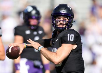 Louisiana espera frenar a Josh Hoover de TCU en New Mexico Bowl