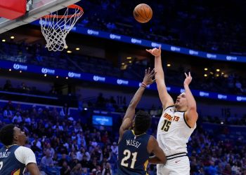Resumen de la NBA: Nikola Jokic (triple-doble) levanta a los Nuggets en tiempo extra