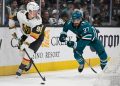 Los goles en falta de personal llevan a los Knights a vencer a los Sharks