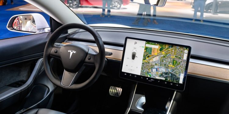 Tesla corteja a las ciudades de Texas para probar su prometido servicio de robotaxi