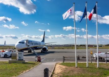 Ryanair abandonará los aeropuertos franceses debido al aumento de impuestos a las aerolíneas