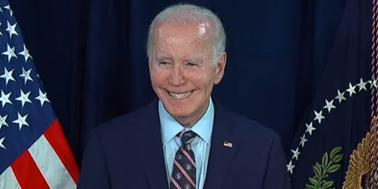 Biden le da un golpe bajo a Trump en declaraciones sobre la muerte de Jimmy Carter; dice que Trump debería aprender «decencia, decencia, decencia» de Carter | El experto en puerta de enlace