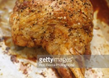 Pierna de Cabra Asada con Sabores Caribeños