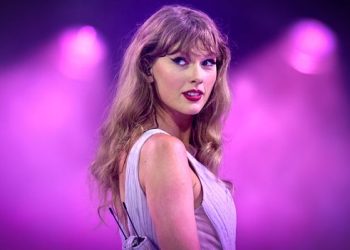 Cómo la gira Eras de Taylor Swift se convirtió en una experiencia casi religiosa