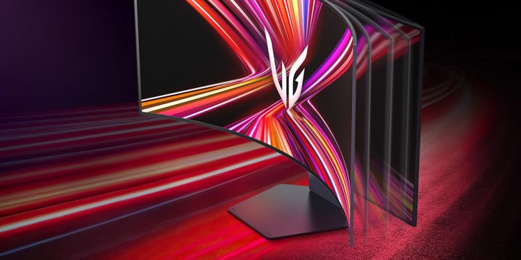 La línea de monitores para juegos 2025 de LG incluye un OLED 5K2K flexible