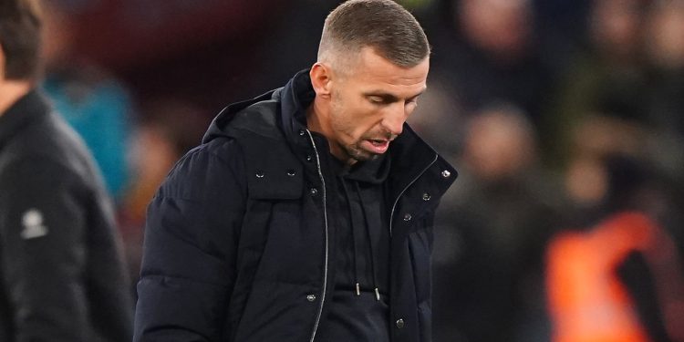 Gary O'Neil defiende su posición como entrenador de los Wolves a pesar de la derrota ante el West Ham y también ataca al VAR | Noticias de futbol