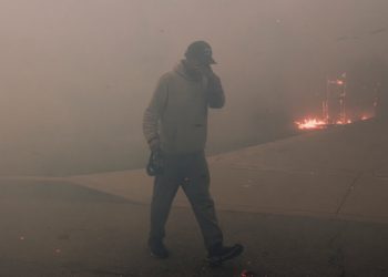 Lejos de los incendios, los riesgos mortales del humo se están intensificando