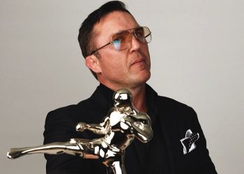 «Cuando mi boca se mueve, la tuya se cierra»