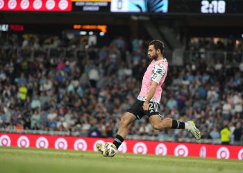 DC United firma al defensa Derek Dodson por un año