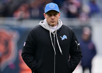 El ex gerente general de la NFL aprueba el papel de Tom Brady en el posible movimiento de los Raiders por el OC de los Lions Ben Johnson