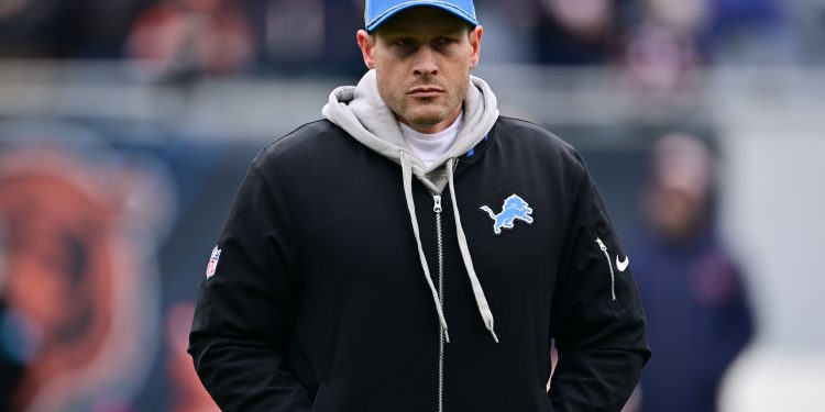 El ex gerente general de la NFL aprueba el papel de Tom Brady en el posible movimiento de los Raiders por el OC de los Lions Ben Johnson