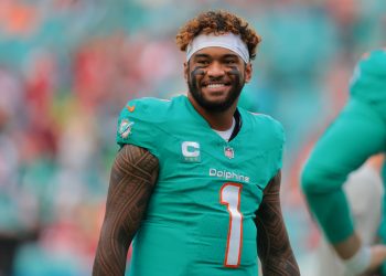 Hazaña del informe de lesiones de la Semana 18 de los Miami Dolphins. Tua Tagovailoa