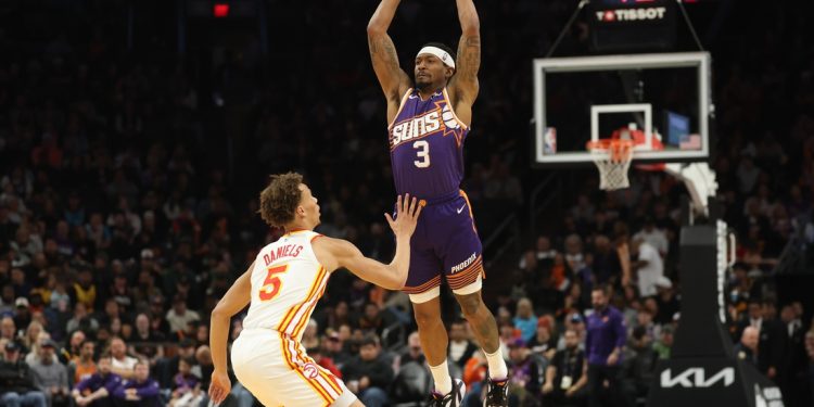 Bradley Beal protagoniza desde la banca mientras los Suns controlan a los Hawks