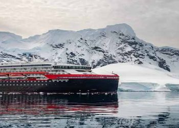 Roald Amundsen Antárctica Cruise Review