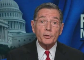 Los republicanos se están volviendo locos con la ayuda a California después de los incendios forestales