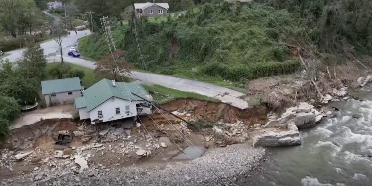 Trump anuncia visita a la atribulada Carolina del Norte: 'Abandonada por los demócratas' (VIDEO) | El experto en puerta de enlace