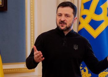 El comercio de Zelensky y Trump sopla cuando la disputa se intensifica sobre las conversaciones de paz