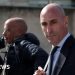 El ex jefe del fútbol de España, Luis Rubiales, multado con el beso de la Copa Mundial