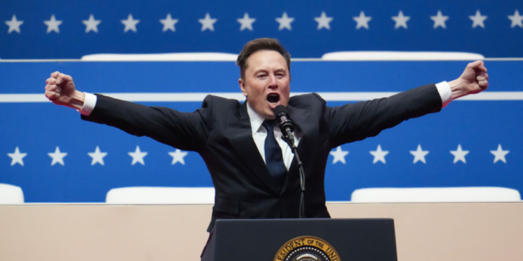 Según los informes, la adquisición de Duge de Elon Musk está siendo encabezada por jóvenes graduados de la universidad