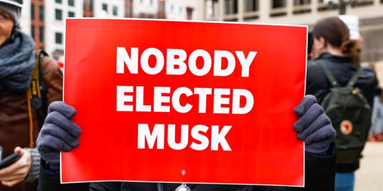 El grupo de ciberseguridad demanda a Doge por el acceso a los datos