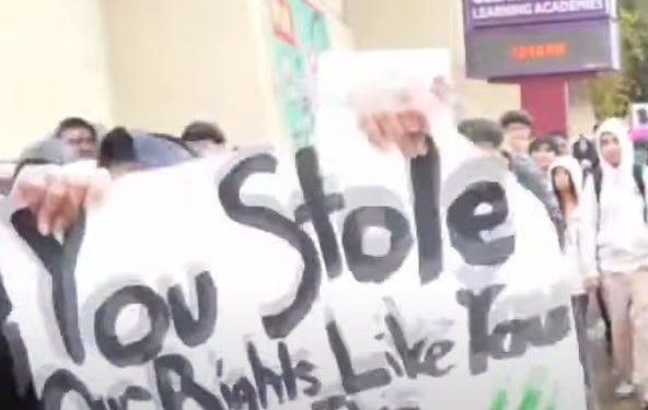 Los estudiantes demandan al Departamento de Educación por Hack Ilegal Elon Musk