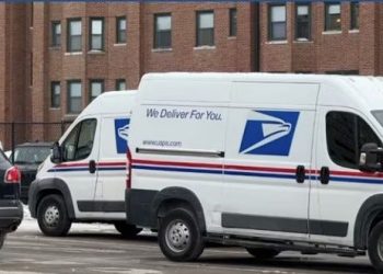 La supervisión de los demócratas exige que Trump abandone el plan ilegal para desmantelar USPS