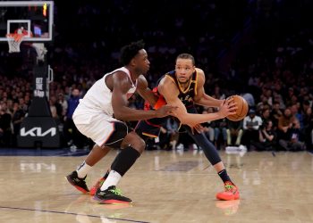 Informe: los guerreros firman F Kevin Knox para el resto de la temporada